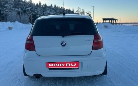 BMW 1 серия, 2011 год, 580 000 рублей, 2 фотография