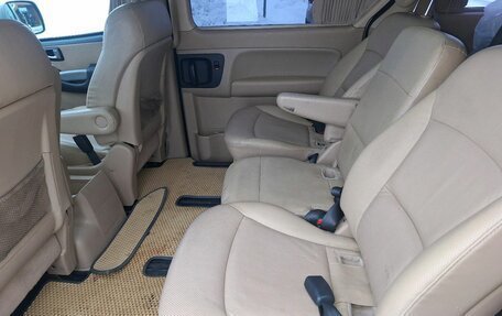 Hyundai Grand Starex Grand Starex I рестайлинг 2, 2012 год, 845 000 рублей, 11 фотография