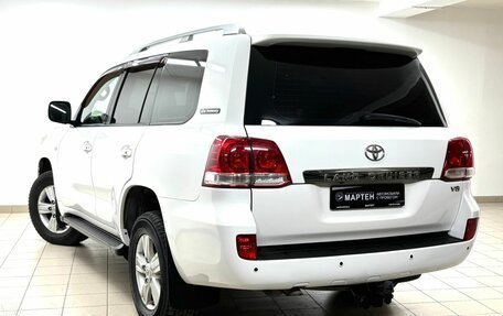 Toyota Land Cruiser 200, 2011 год, 2 870 000 рублей, 6 фотография
