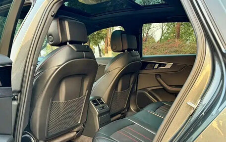 Audi A4, 2025 год, 4 350 000 рублей, 8 фотография