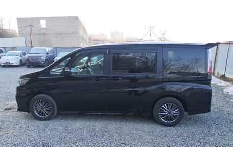 Honda Stepwgn IV, 2018 год, 2 500 000 рублей, 1 фотография