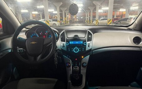 Chevrolet Cruze II, 2013 год, 545 000 рублей, 5 фотография