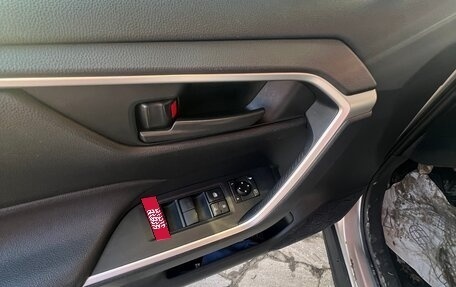 Toyota RAV4, 2022 год, 3 400 000 рублей, 7 фотография