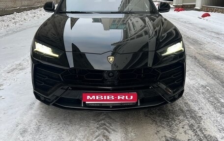 Lamborghini Urus I, 2021 год, 22 500 000 рублей, 3 фотография