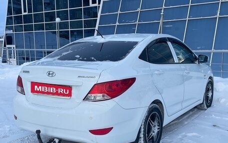 Hyundai Solaris II рестайлинг, 2013 год, 720 000 рублей, 2 фотография