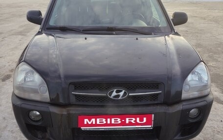 Hyundai Tucson III, 2006 год, 649 000 рублей, 3 фотография