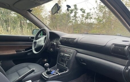 Audi A4, 1996 год, 240 000 рублей, 5 фотография