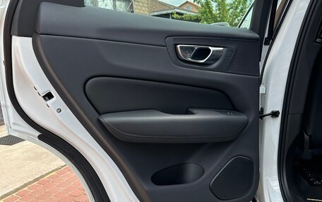 Volvo XC60 II, 2021 год, 4 300 000 рублей, 8 фотография