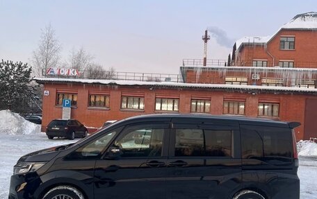 Honda Stepwgn IV, 2018 год, 2 500 000 рублей, 11 фотография