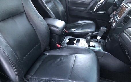 Mitsubishi Pajero IV, 2011 год, 1 790 000 рублей, 10 фотография