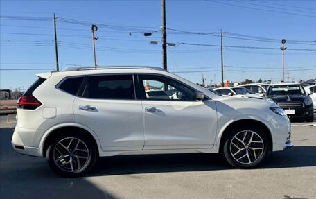 Nissan X-Trail, 2021 год, 1 900 000 рублей, 4 фотография