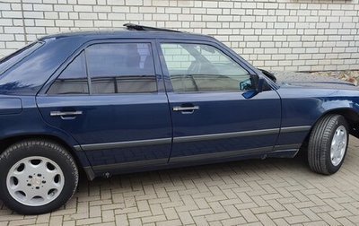 Mercedes-Benz W124, 1989 год, 530 000 рублей, 1 фотография