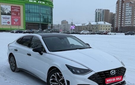Hyundai Sonata VIII, 2020 год, 2 400 000 рублей, 1 фотография