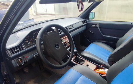 Mercedes-Benz W124, 1989 год, 530 000 рублей, 2 фотография