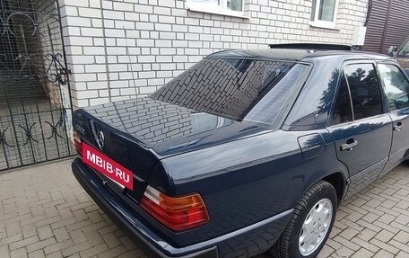 Mercedes-Benz W124, 1989 год, 530 000 рублей, 4 фотография