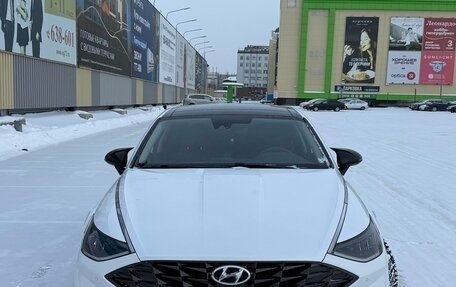 Hyundai Sonata VIII, 2020 год, 2 400 000 рублей, 2 фотография
