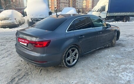 Audi A4, 2017 год, 2 700 000 рублей, 3 фотография