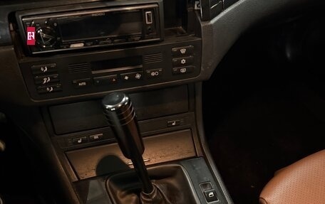 BMW 3 серия, 2001 год, 870 000 рублей, 10 фотография