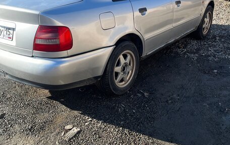 Audi A4, 1996 год, 320 000 рублей, 4 фотография