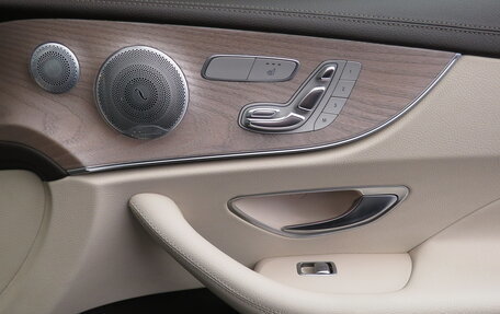 Mercedes-Benz E-Класс, 2019 год, 4 457 000 рублей, 9 фотография