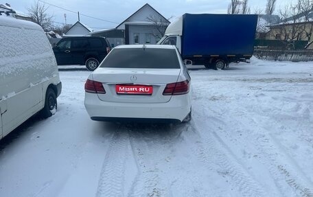 Mercedes-Benz E-Класс, 2013 год, 2 100 000 рублей, 1 фотография