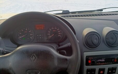 Renault Logan I, 2006 год, 187 000 рублей, 7 фотография