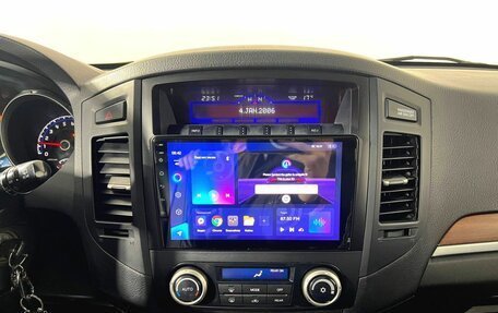 Mitsubishi Pajero IV, 2007 год, 1 250 000 рублей, 13 фотография