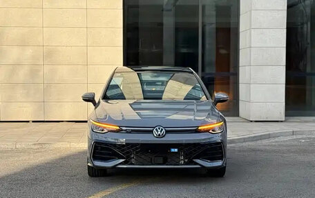 Volkswagen Golf VIII, 2025 год, 2 750 000 рублей, 2 фотография