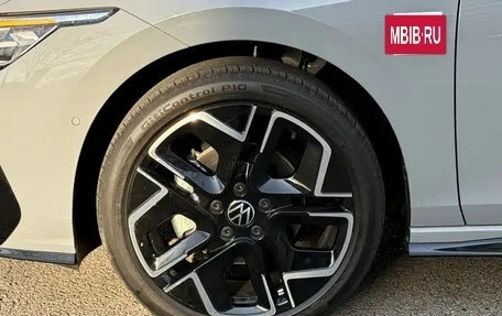 Volkswagen Golf VIII, 2025 год, 2 750 000 рублей, 9 фотография