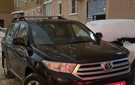 Toyota Highlander III, 2012 год, 2 400 000 рублей, 6 фотография