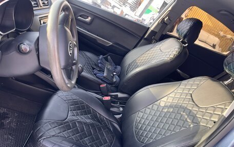 KIA Rio III рестайлинг, 2013 год, 830 000 рублей, 6 фотография