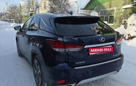 Lexus RX IV рестайлинг, 2020 год, 4 900 000 рублей, 3 фотография