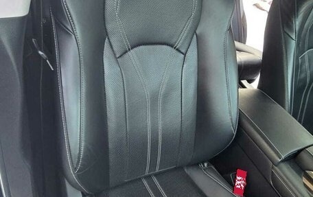 Lexus RX IV рестайлинг, 2020 год, 4 900 000 рублей, 8 фотография