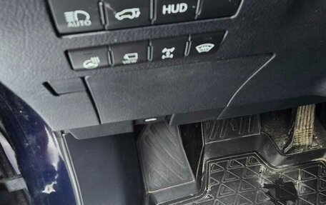 Lexus RX IV рестайлинг, 2020 год, 4 900 000 рублей, 10 фотография