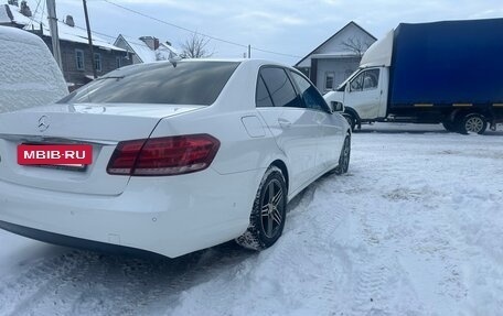 Mercedes-Benz E-Класс, 2013 год, 2 100 000 рублей, 3 фотография