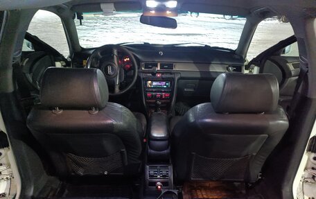 Audi A6, 1998 год, 600 000 рублей, 18 фотография