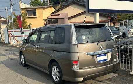 Toyota ISis I, 2016 год, 1 050 000 рублей, 4 фотография