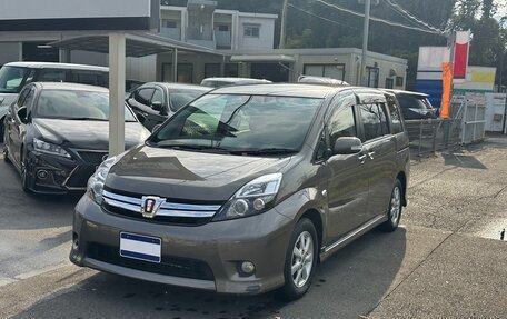 Toyota ISis I, 2016 год, 1 050 000 рублей, 3 фотография