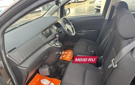 Toyota ISis I, 2016 год, 1 050 000 рублей, 9 фотография