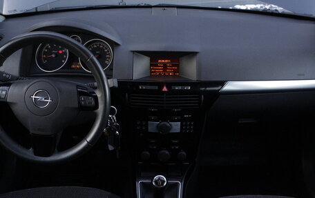 Opel Astra H, 2011 год, 645 000 рублей, 10 фотография