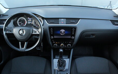 Skoda Octavia, 2017 год, 1 595 000 рублей, 7 фотография