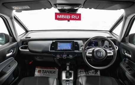 Honda Fit, 2021 год, 1 620 000 рублей, 8 фотография