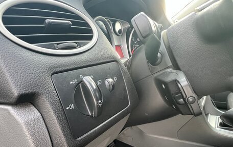 Ford Focus II рестайлинг, 2010 год, 595 000 рублей, 34 фотография