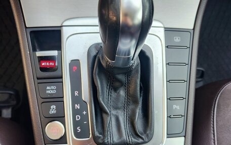 Volkswagen Passat B7, 2012 год, 1 300 000 рублей, 23 фотография