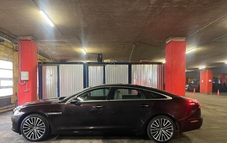 Jaguar XJ IV (X351), 2012 год, 3 200 000 рублей, 8 фотография