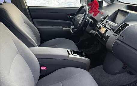 Toyota Prius, 2007 год, 550 000 рублей, 7 фотография