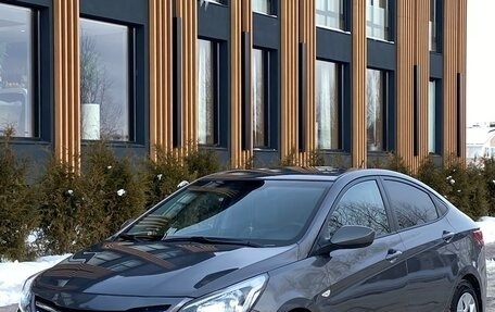 Hyundai Solaris II рестайлинг, 2015 год, 980 000 рублей, 7 фотография