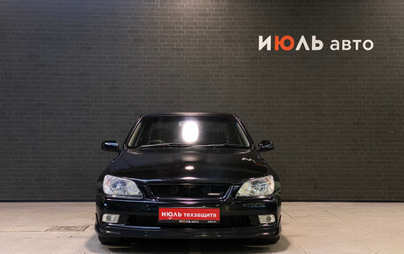 Toyota Altezza, 2003 год, 1 200 000 рублей, 2 фотография