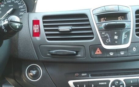 Renault Laguna III рестайлинг, 2007 год, 550 000 рублей, 3 фотография