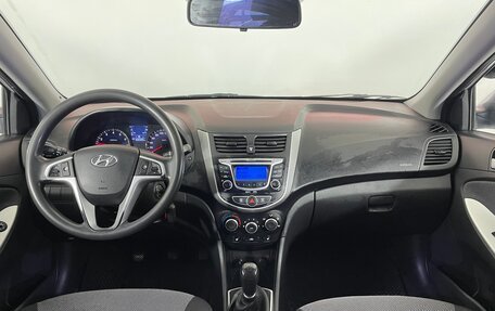 Hyundai Solaris II рестайлинг, 2012 год, 656 000 рублей, 10 фотография